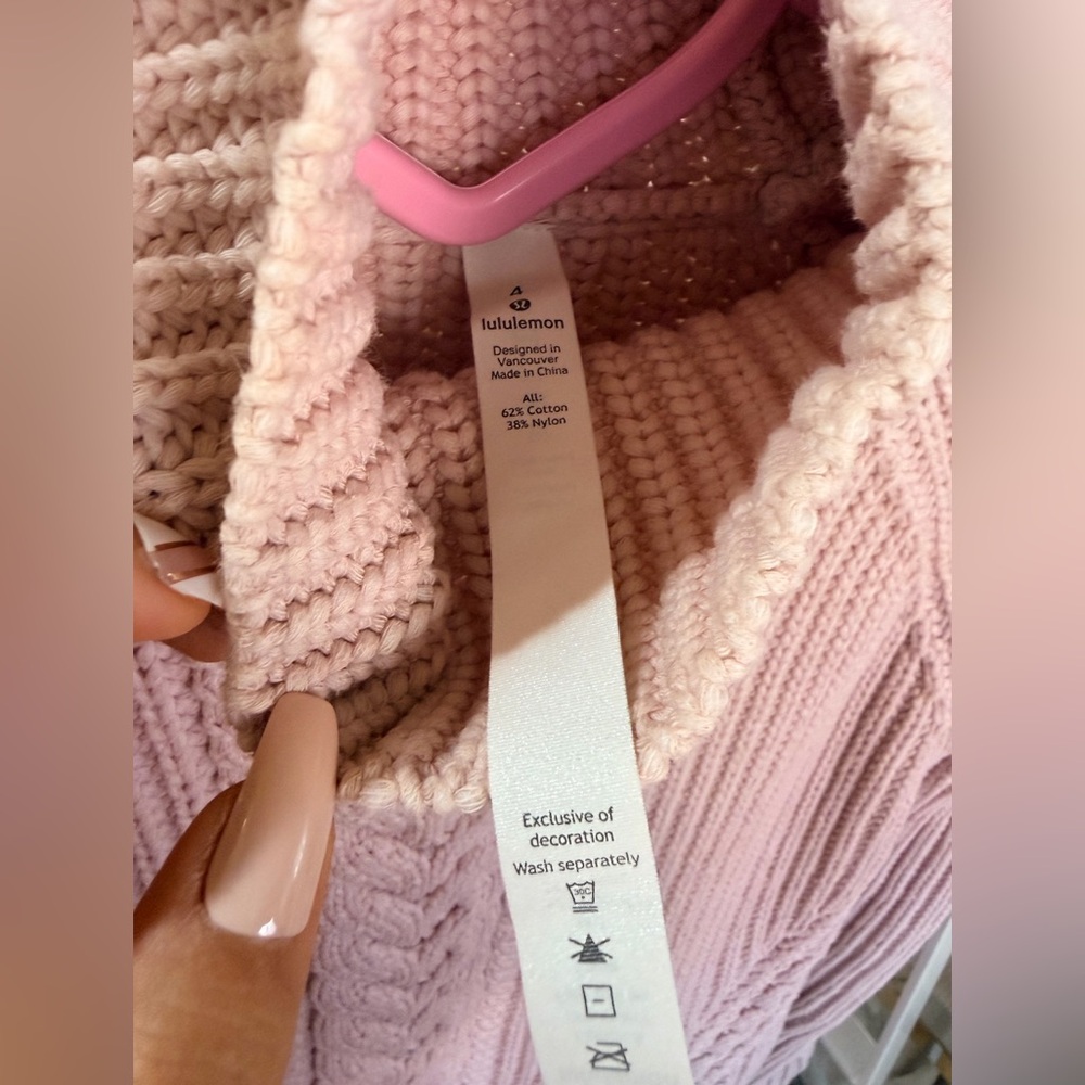 Lululemon Bring The Cozy Chunky Mock Knit Sweater In Pink Size 4 Soft Girl Fall - Picture 7 of 9